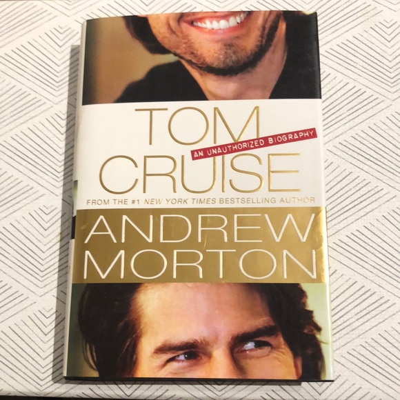Tom Cruise - an unauthorized biography- by Andrew Morton - Picture 1 of 3